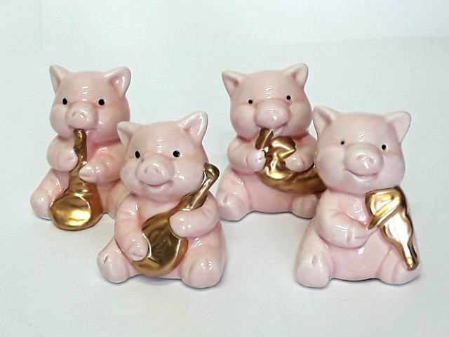Keramik Musik-Schweinchen 6 sort.