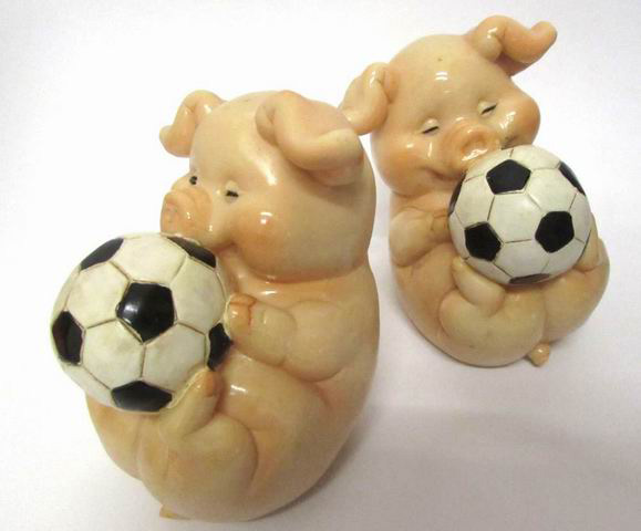 Sparschwein mit Fußball