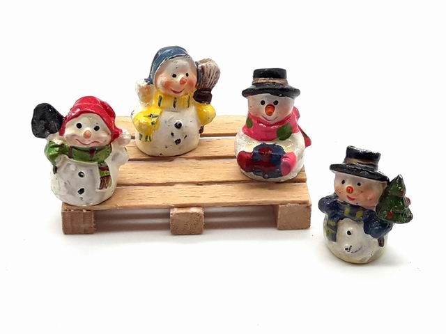 Resin Schneemann in Box 24 Stk.