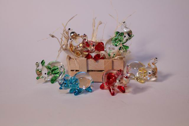 Glas Elefant sitzend 4 Farben