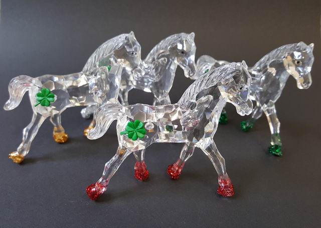 Pferd Kristall dekoriert
