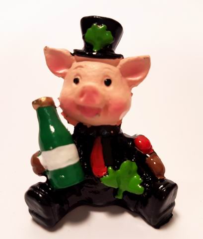 Rauchfangkehrer Schwein sitzend sort.