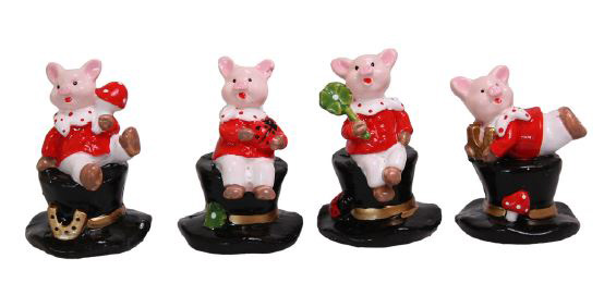 Schwein mit roten Jäckchen sort.
